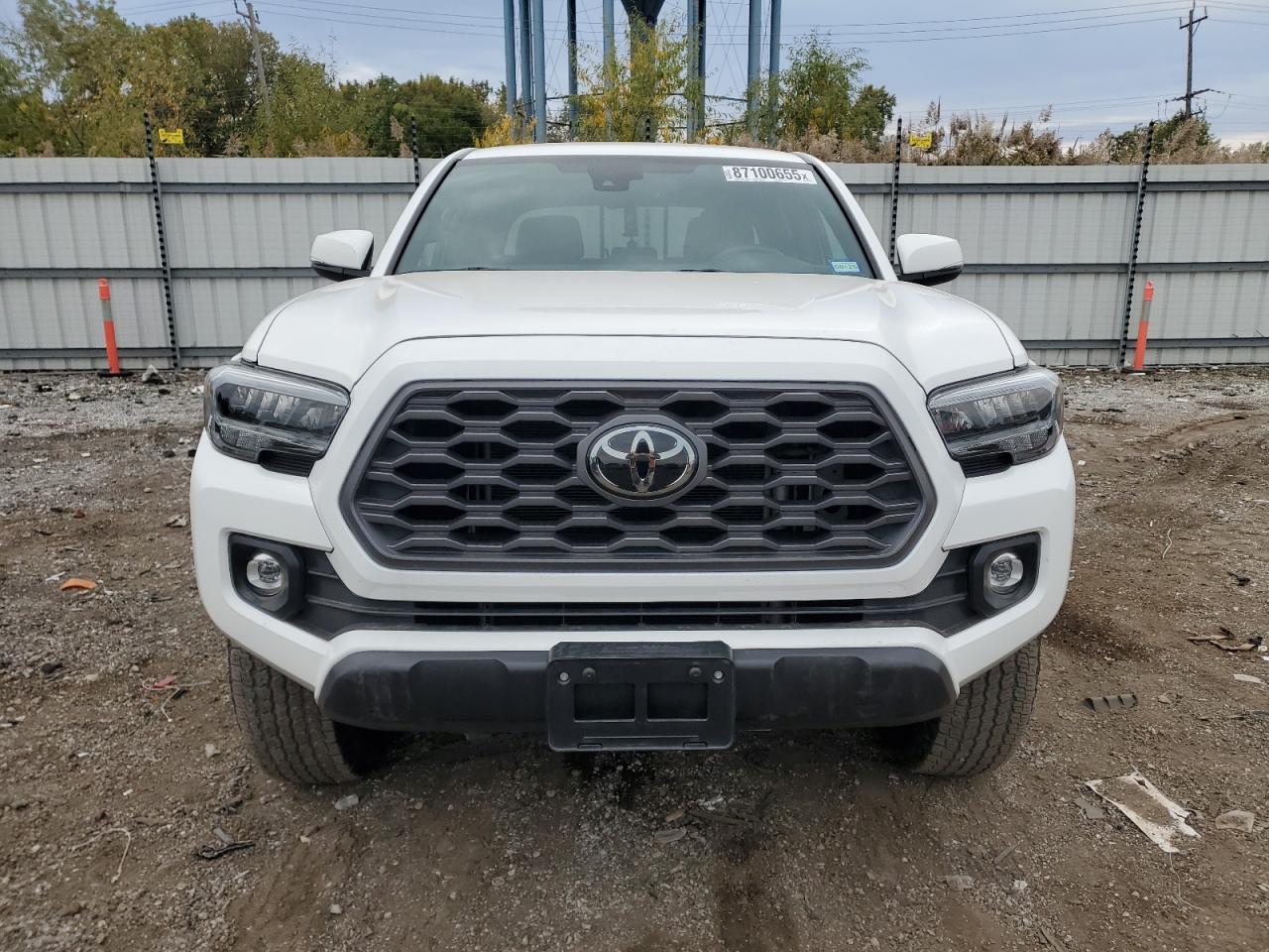 TOYOTA TACOMA DOUBLE CAB