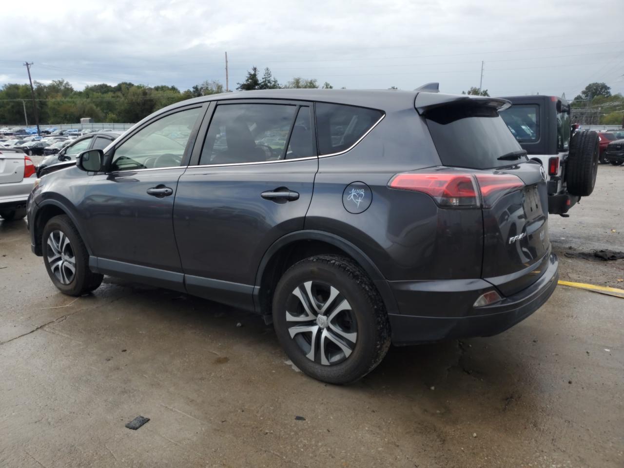 TOYOTA RAV4 LE