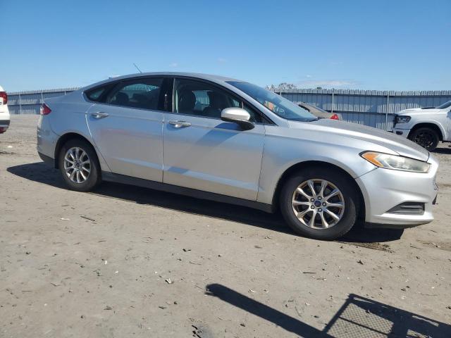 2015 FORD FUSION S 3FA6P0G79FR135226