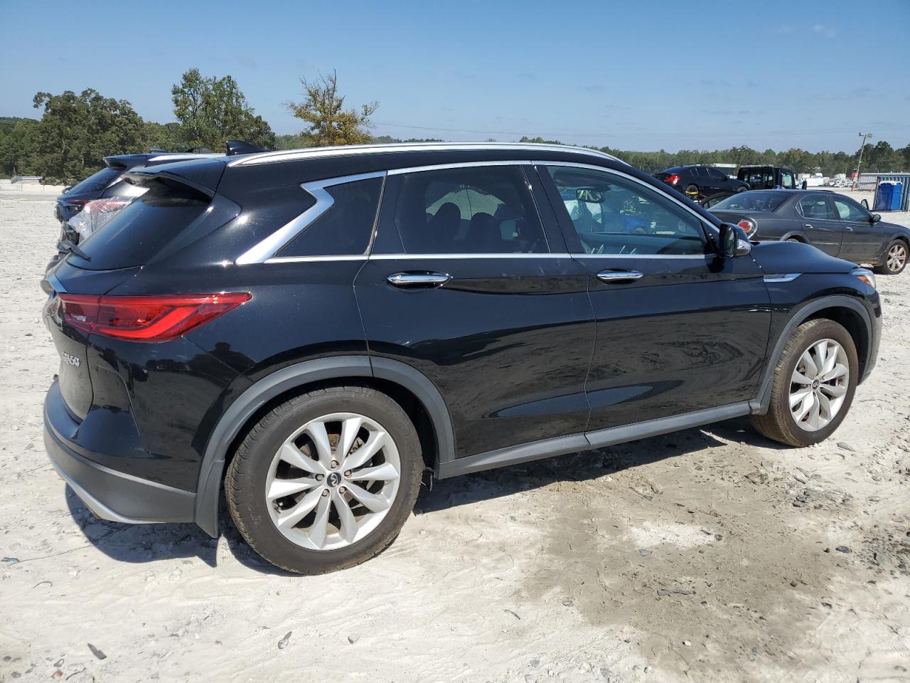 INFINITI QX50 ESSENTIAL
