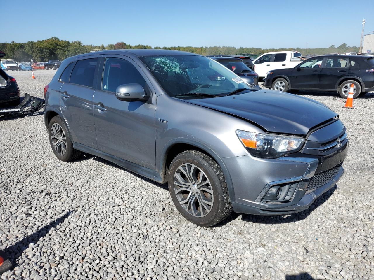 MITSUBISHI OUTLANDER ES