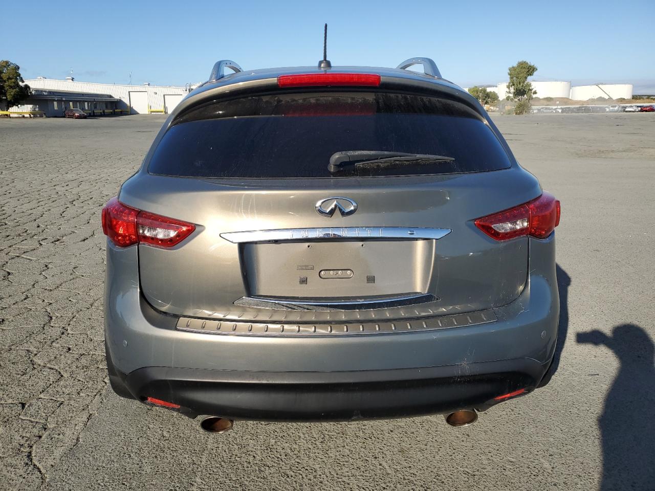 INFINITI FX35