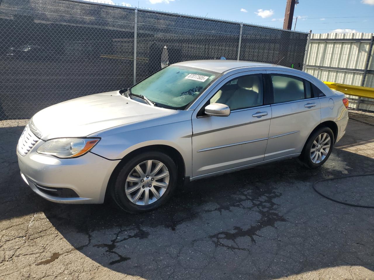 CHRYSLER 200 TOURING