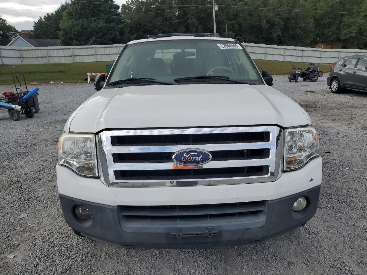 FORD EXPEDITION XLT