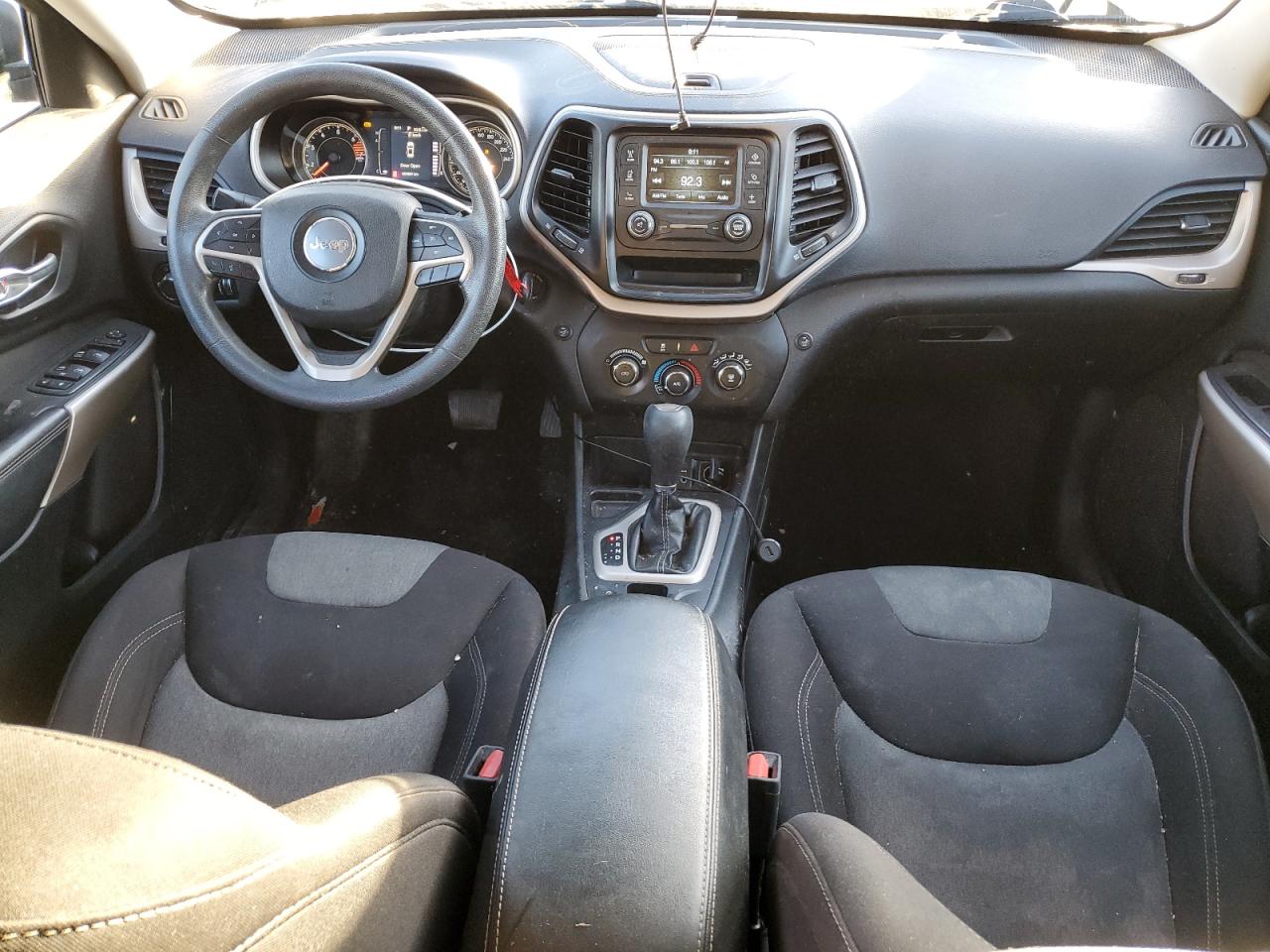 JEEP GRAND CHEROKEE SPORT