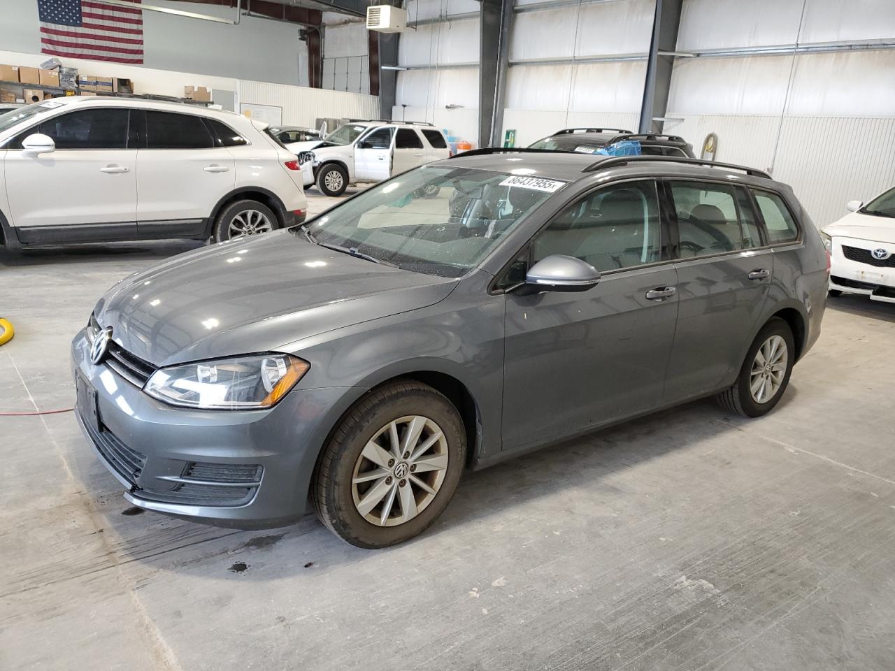 VOLKSWAGEN GOLF SPORTSVAN S