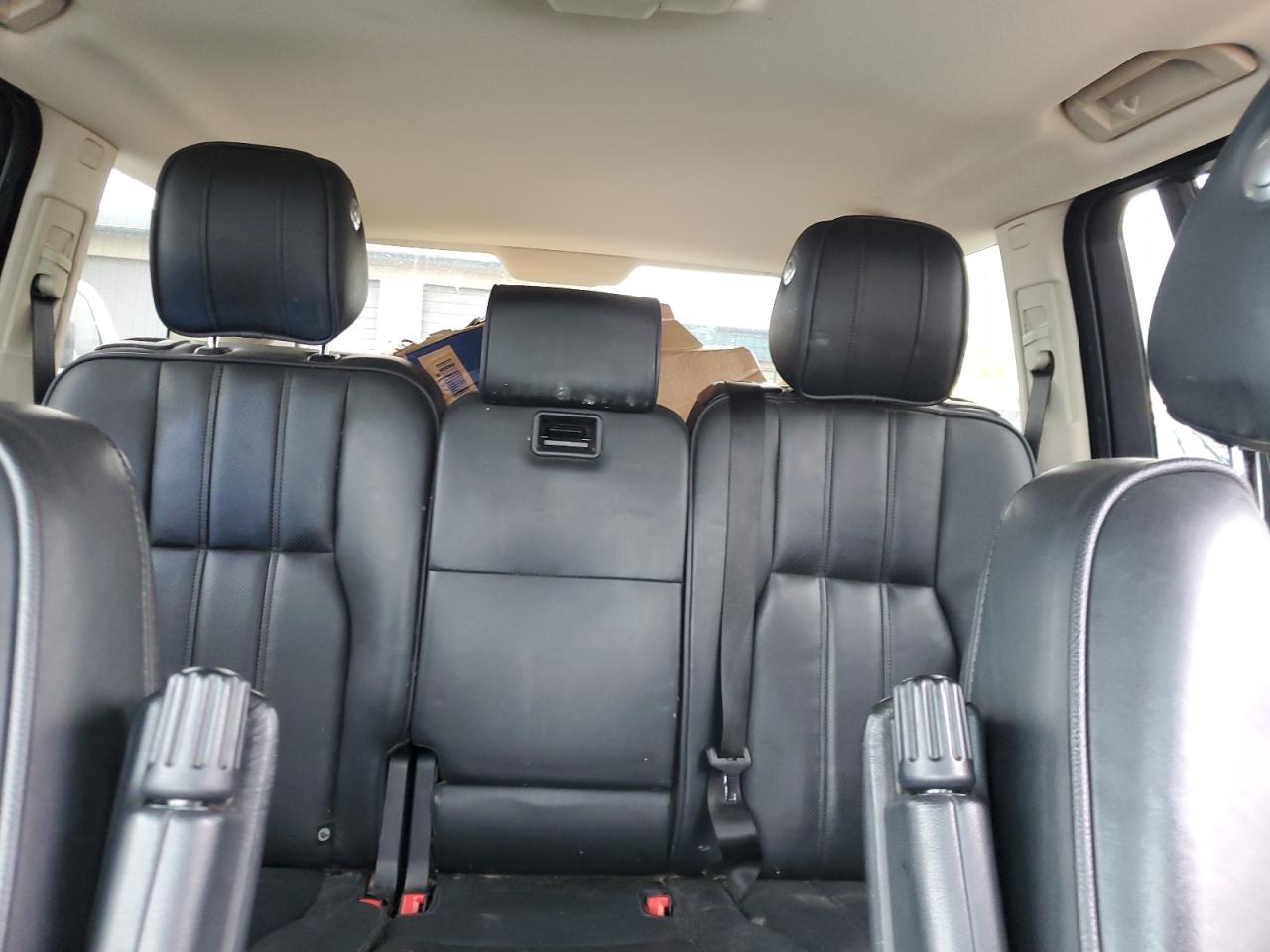 LAND ROVER RANGE ROVER HSE LUXURY