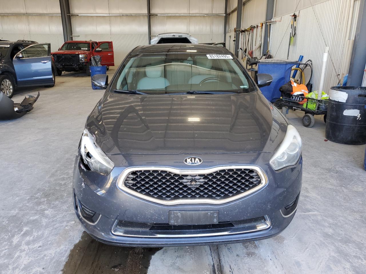 KIA CADENZA PREMIUM