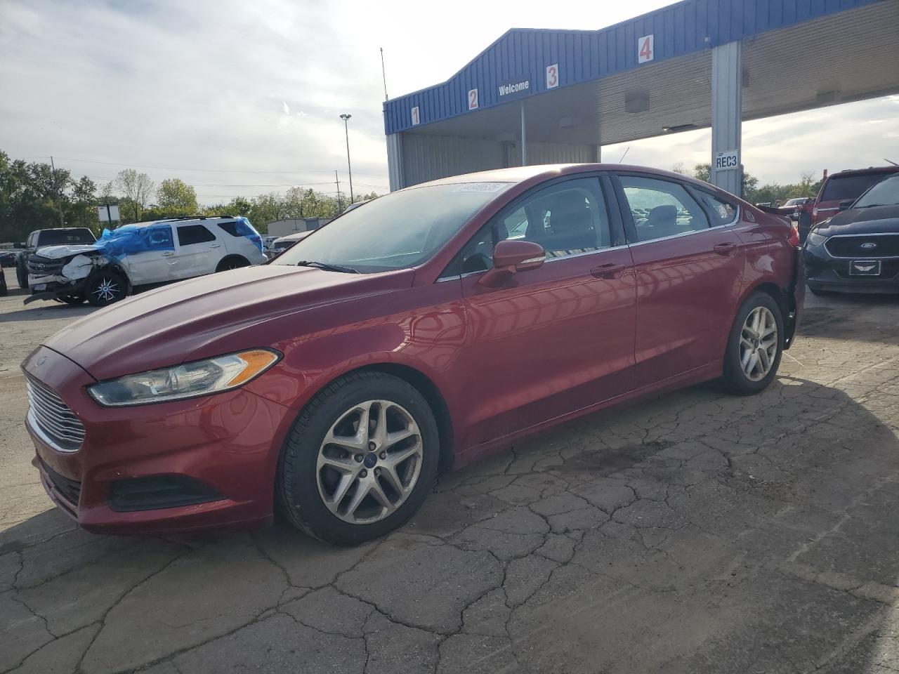 FORD FUSION SE