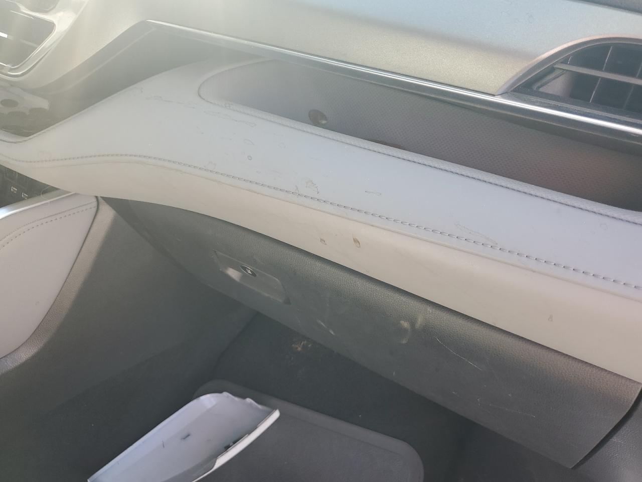 TOYOTA HIGHLANDER LIMITED