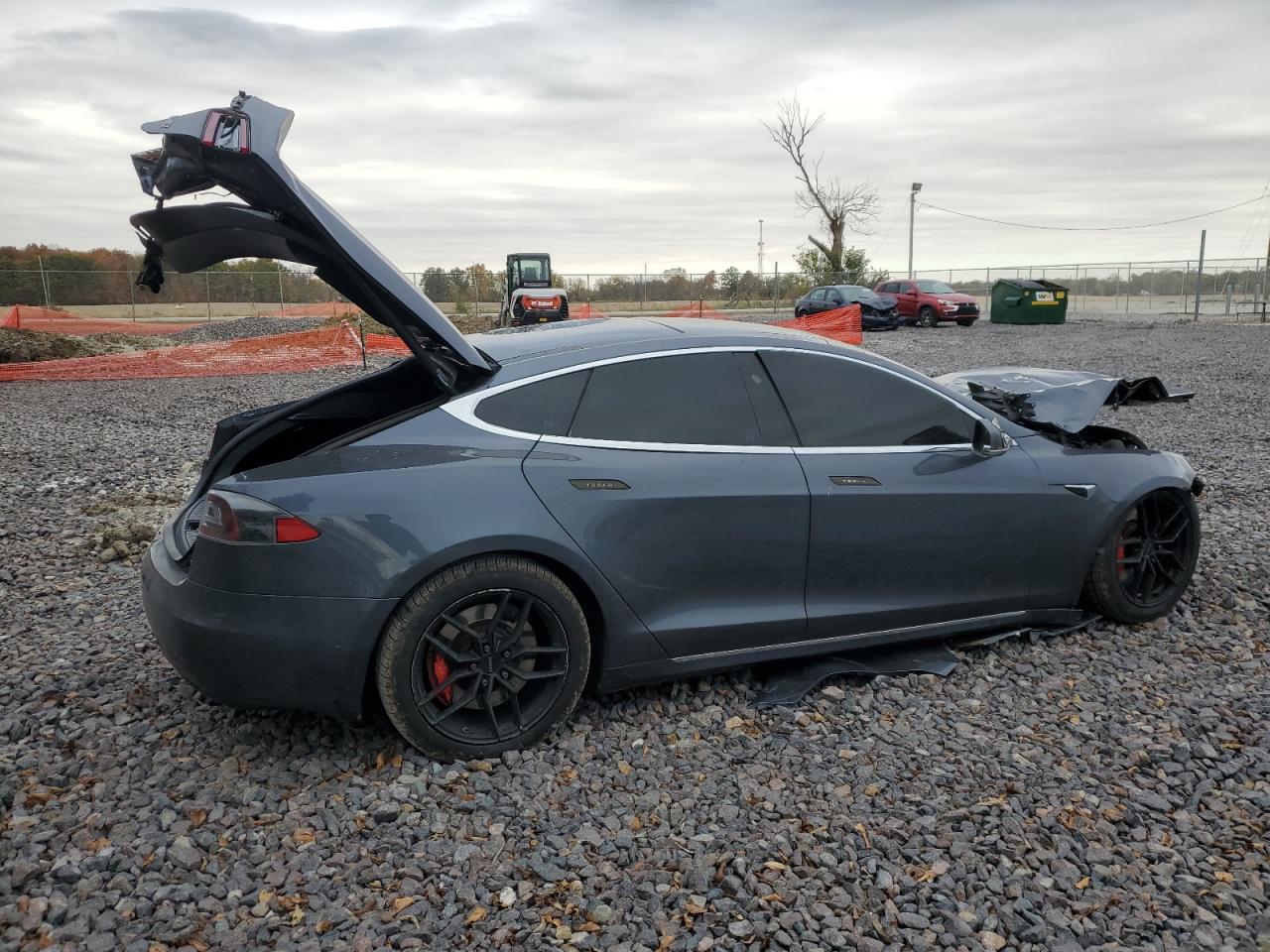 TESLA MODEL S
