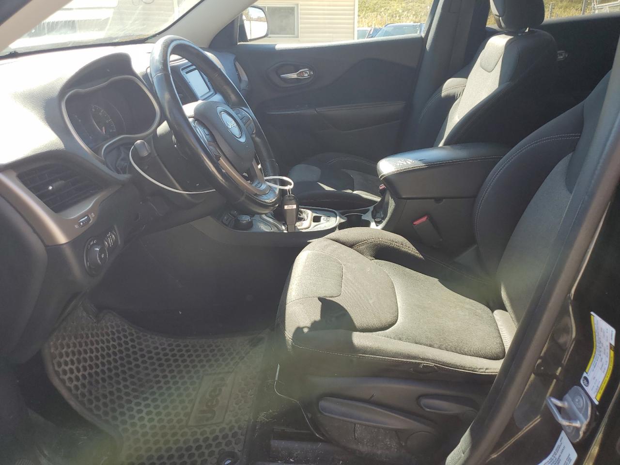 JEEP GRAND CHEROKEE LATITUDE