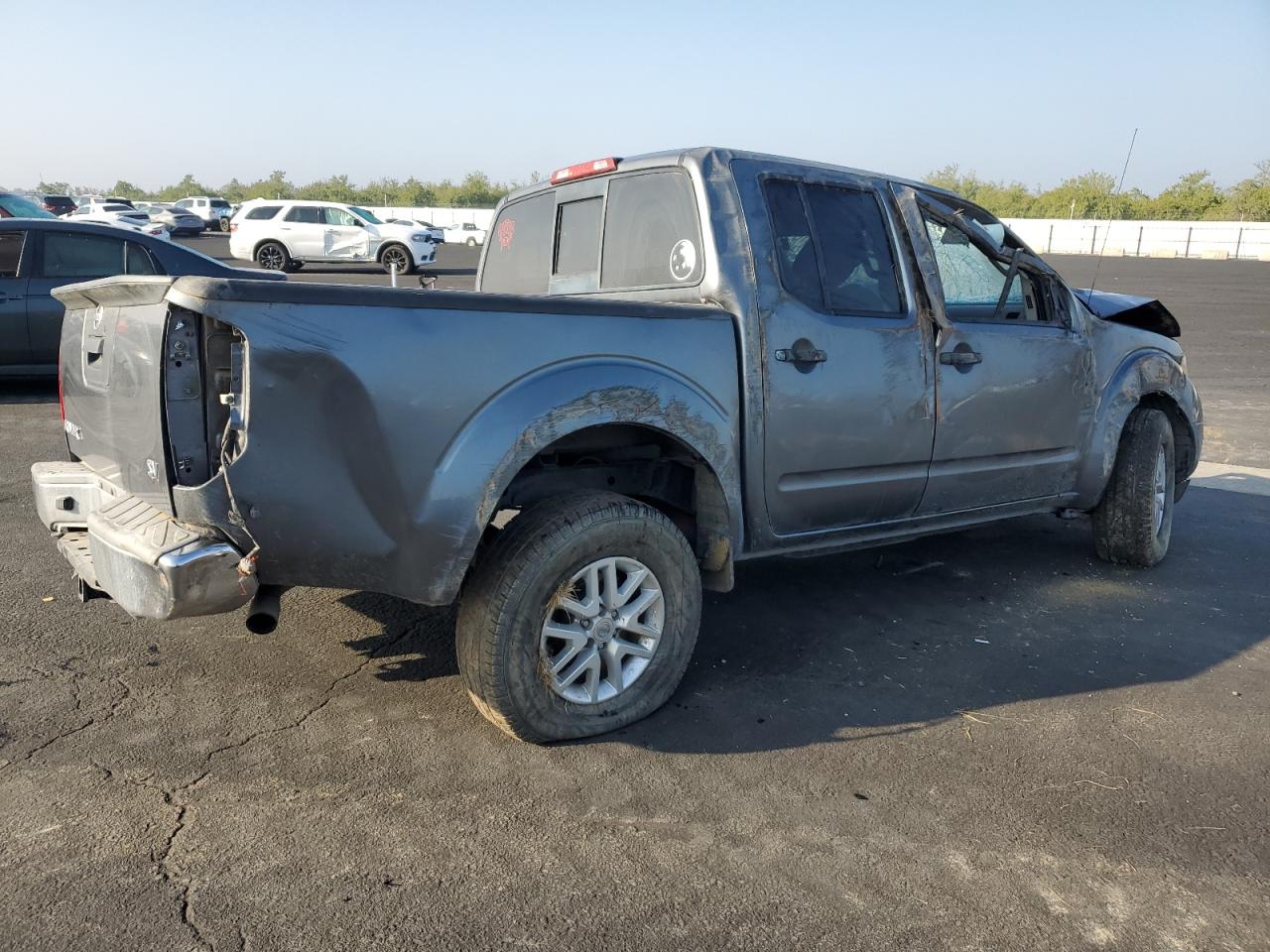 NISSAN FRONTIER S
