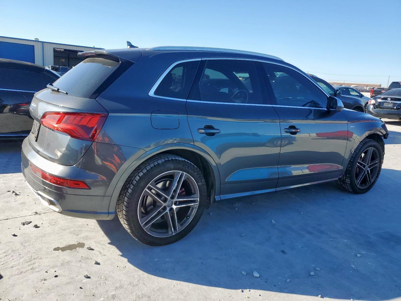 AUDI SQ5 PREMIUM PLUS