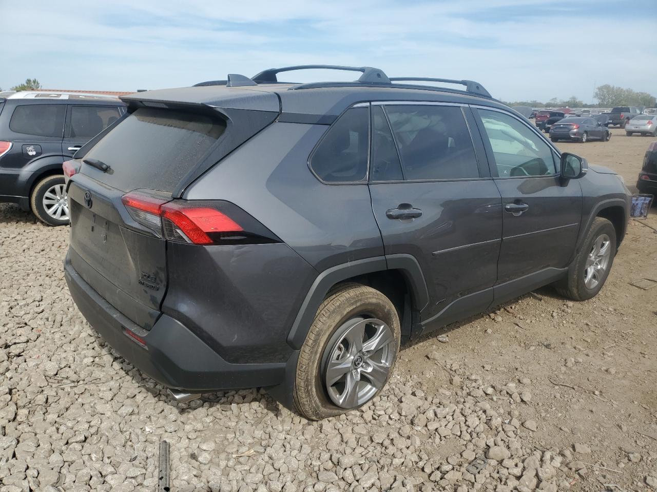 TOYOTA RAV4 XLE