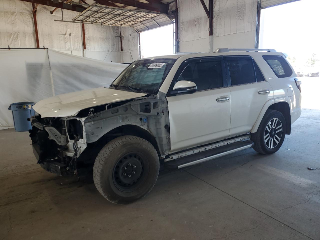 TOYOTA 4RUNNER SR5/SR5 PREMIUM