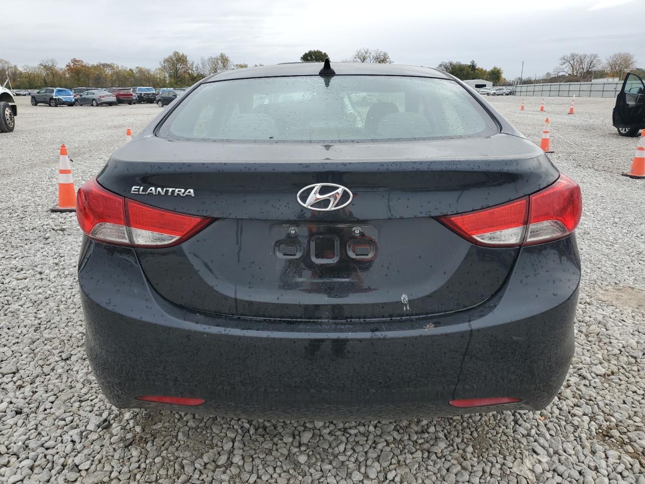 HYUNDAI ELANTRA GLS
