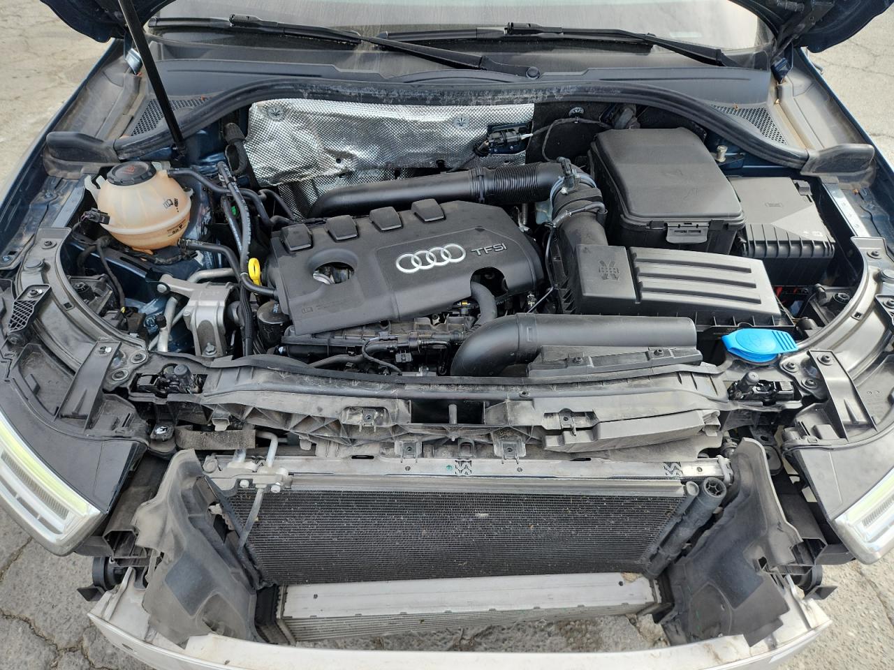 AUDI Q3 PREMIUM PLUS