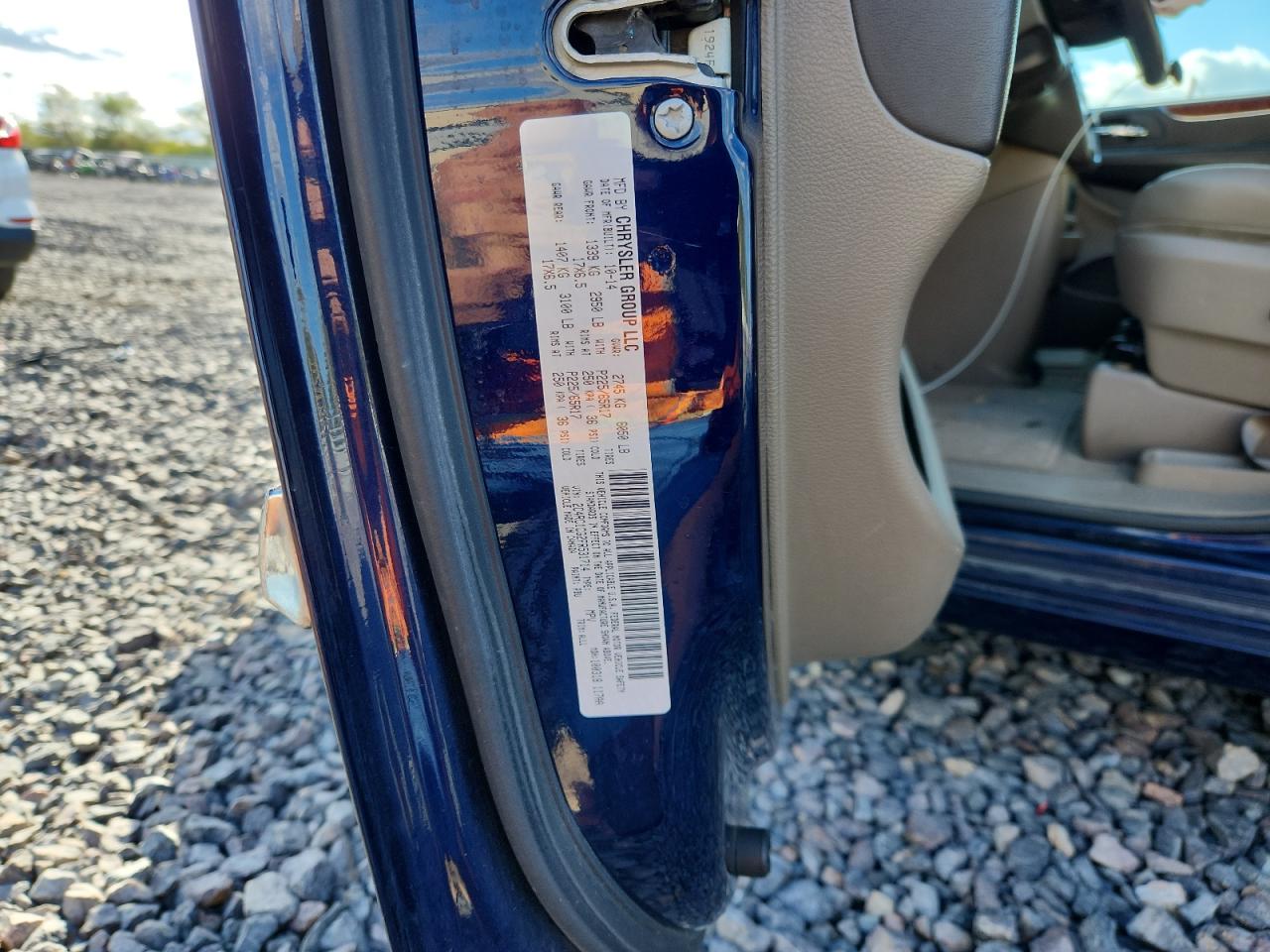 CHRYSLER TOWN & COUNTRY TOURING L