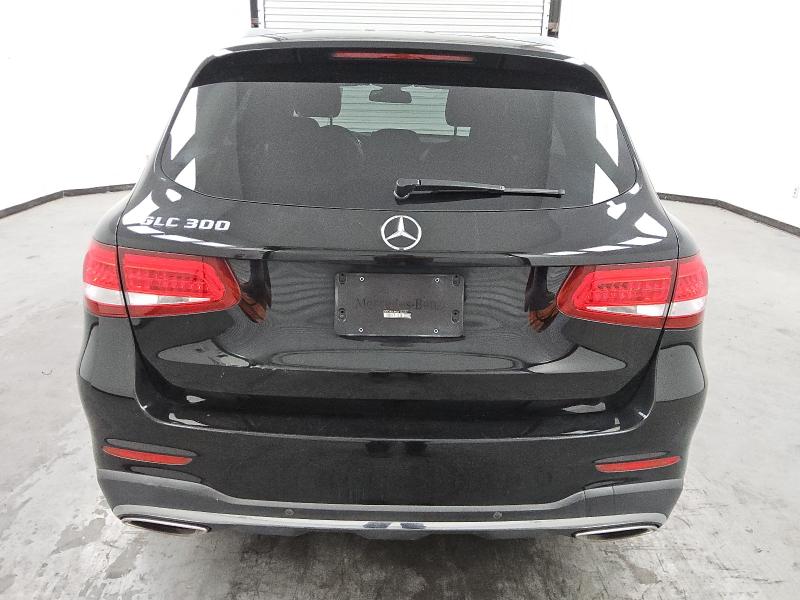 2016 MERCEDES-BENZ GLC 300 - WDC0G4JB5GF102432