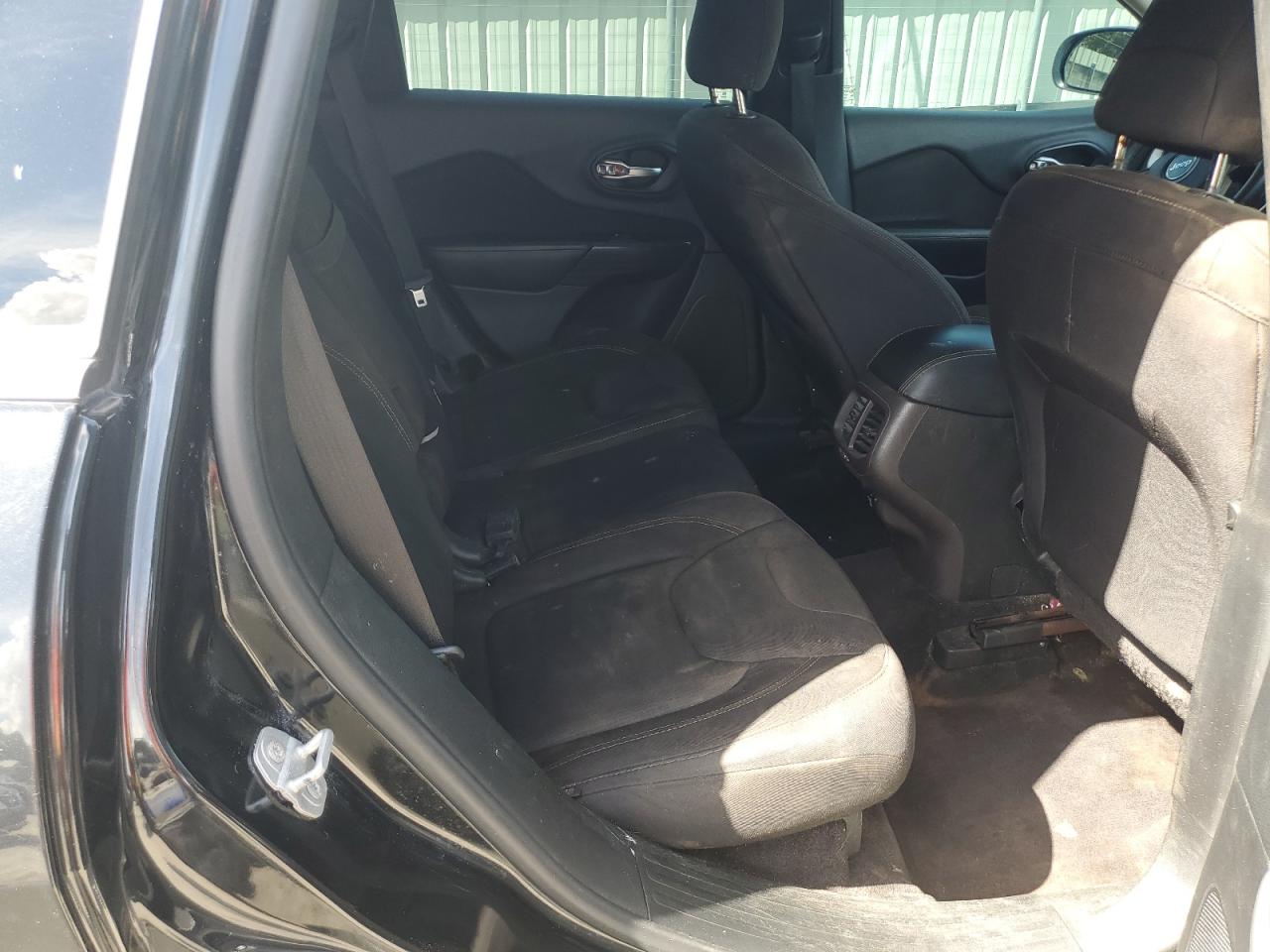 JEEP GRAND CHEROKEE LATITUDE