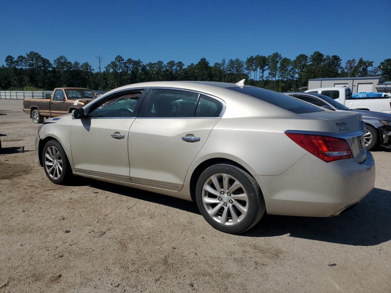 BUICK LACROSSE