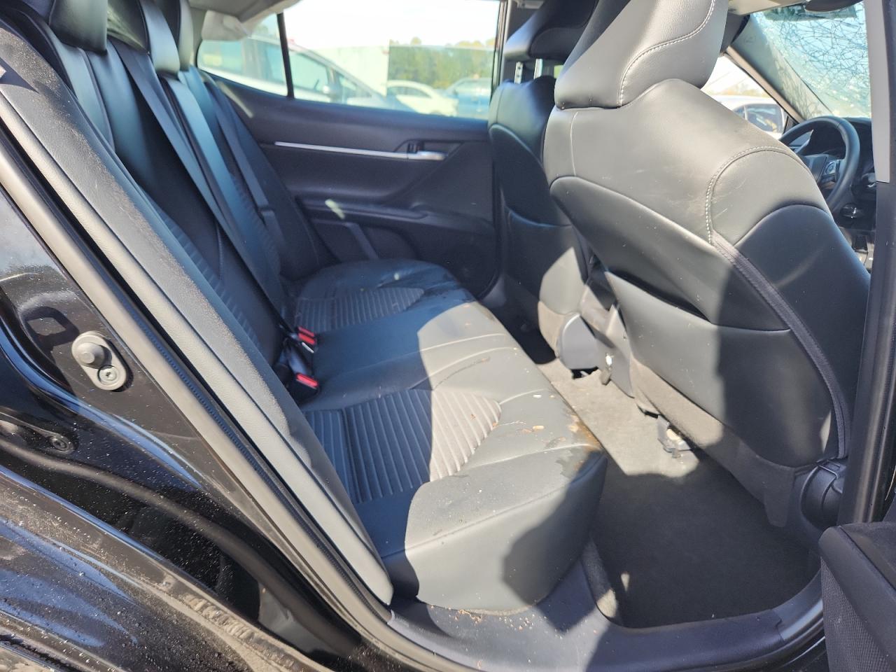 TOYOTA CAMRY SE NIGHT SHADE