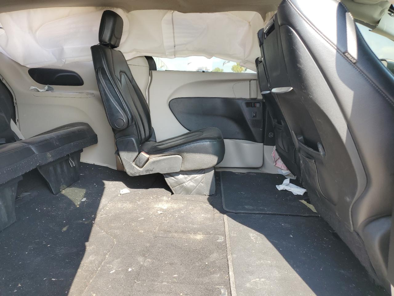 CHRYSLER PACIFICA TOURING L PLUS