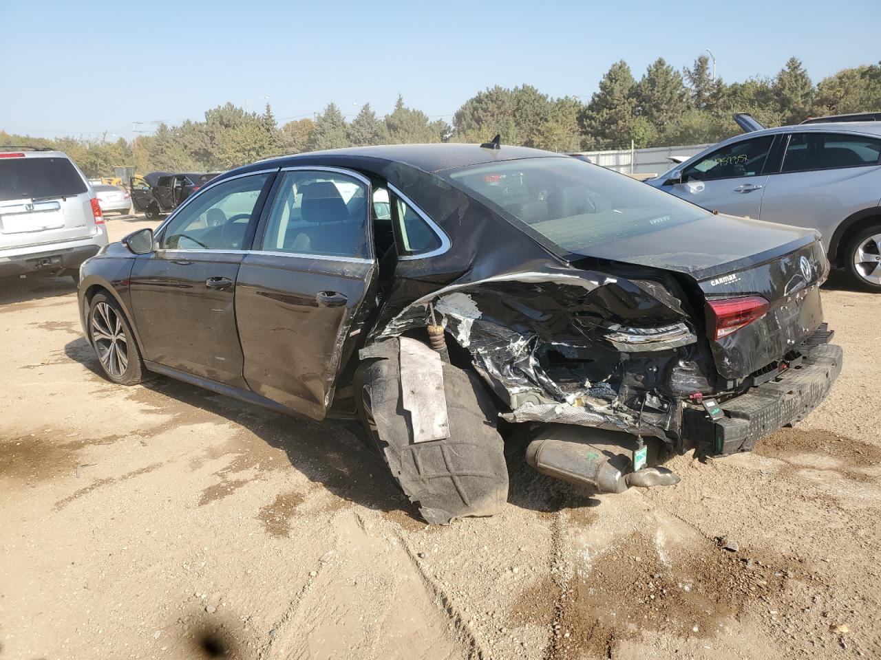 VOLKSWAGEN PASSAT SE