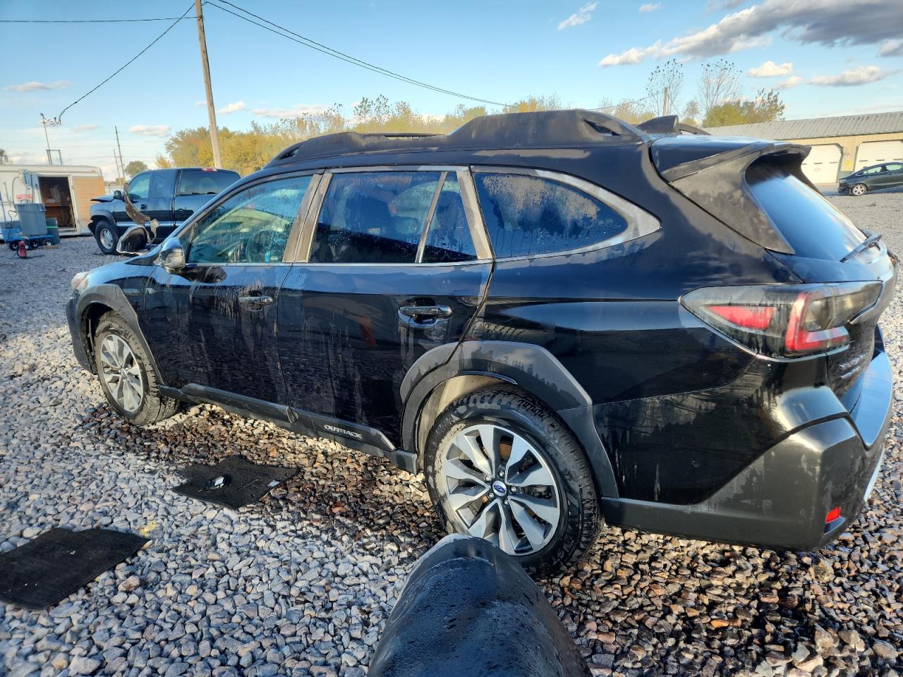 SUBARU OUTBACK LIMITED