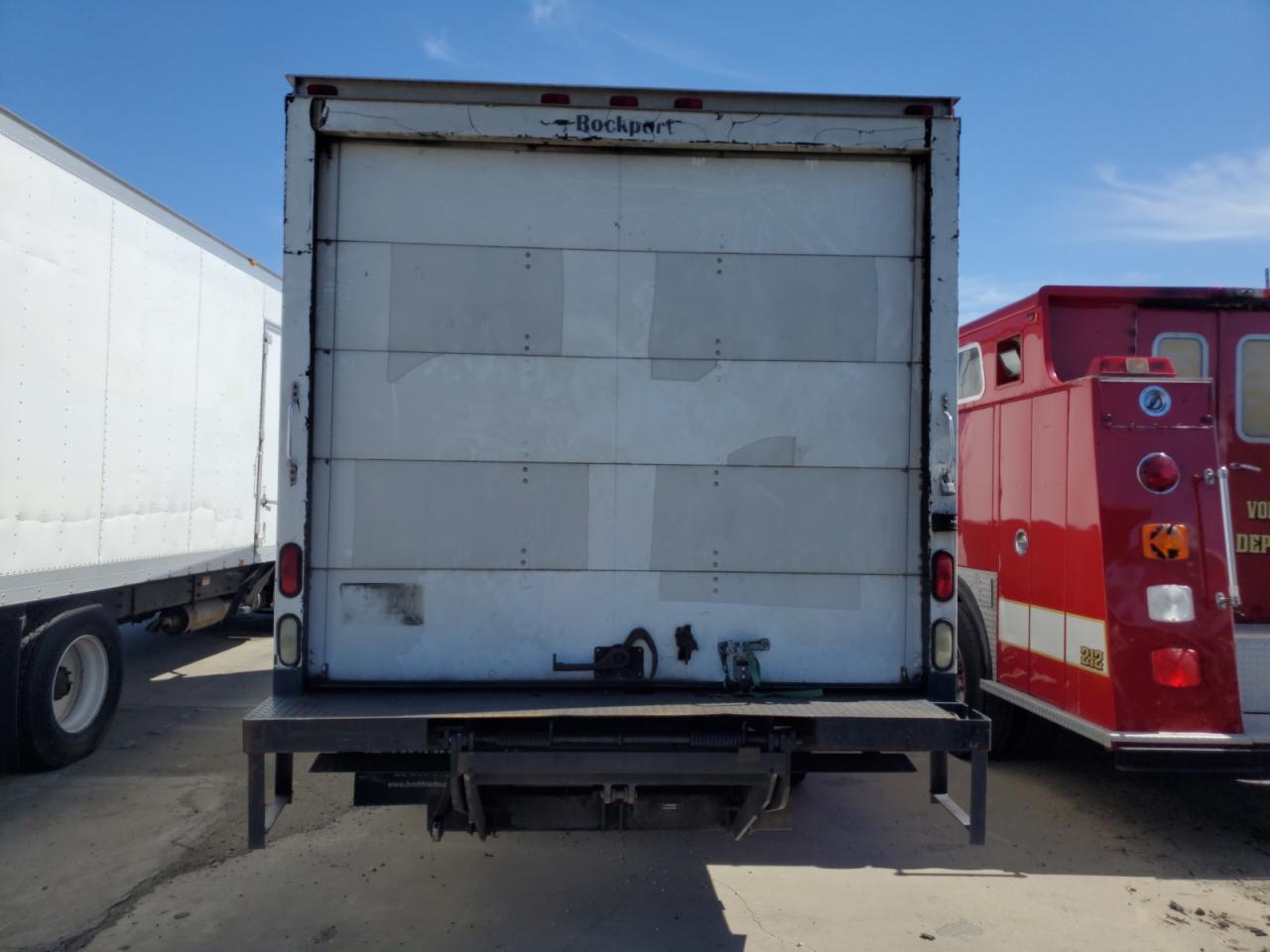 FORD ECONOLINE E450 SUPER DUTY CUTAWAY VAN