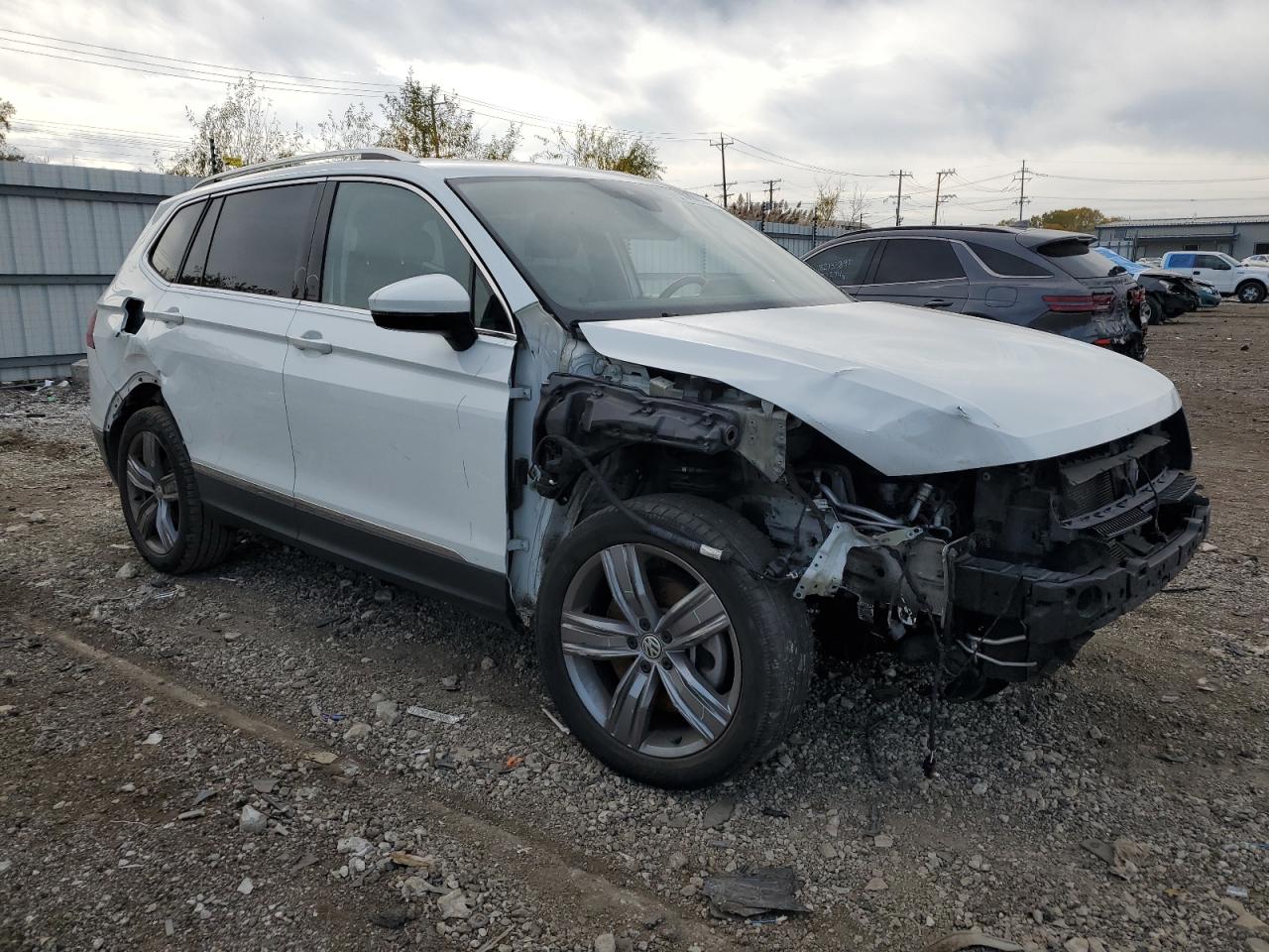 VOLKSWAGEN TIGUAN SE