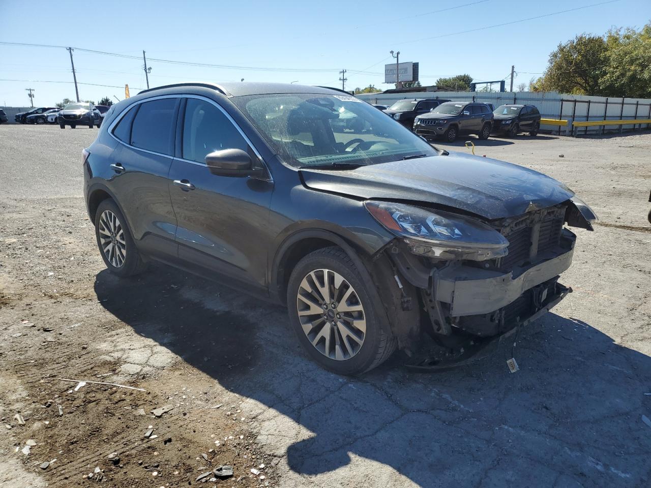 FORD ESCAPE TITANIUM