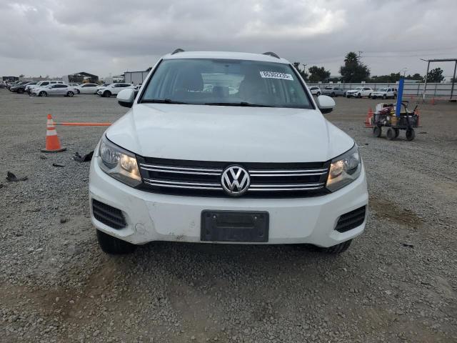 2015 VOLKSWAGEN TIGUAN S WVGAV7AX4FW584138