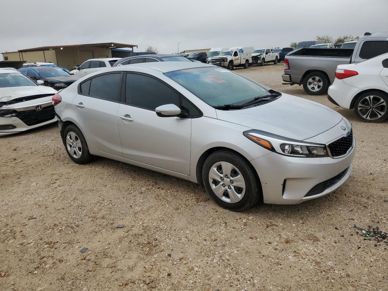 KIA FORTE LX