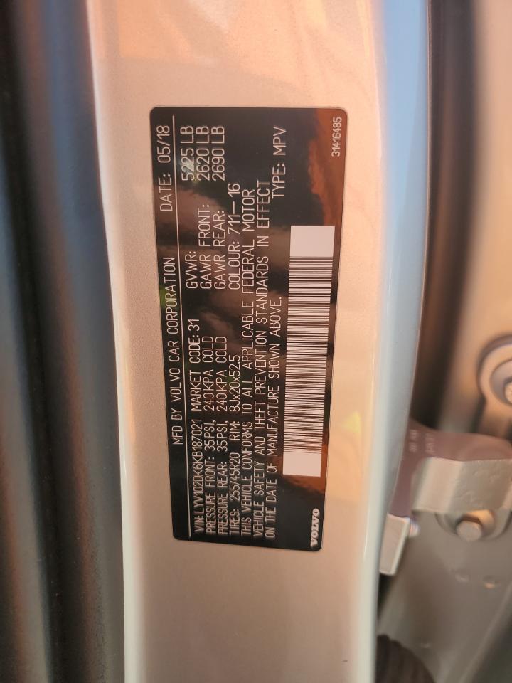 VOLVO XC60 T5 MOMENTUM