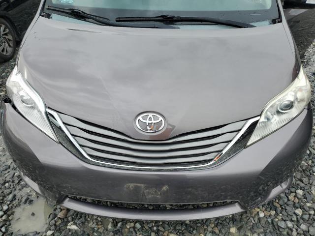 2013 TOYOTA SIENNA XLE #3316735440