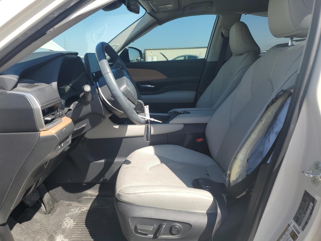 TOYOTA HIGHLANDER XLE