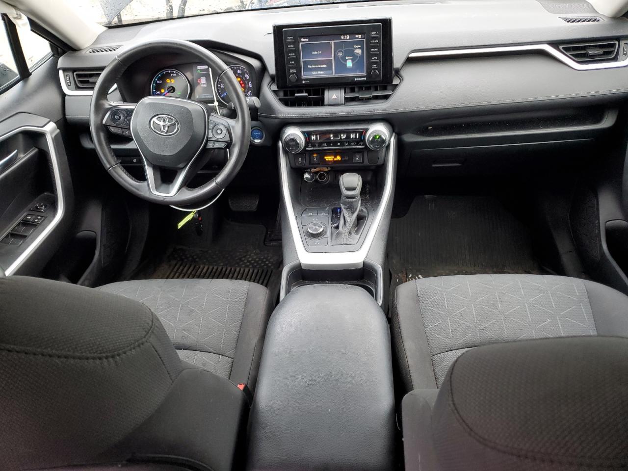 TOYOTA RAV4 XLE