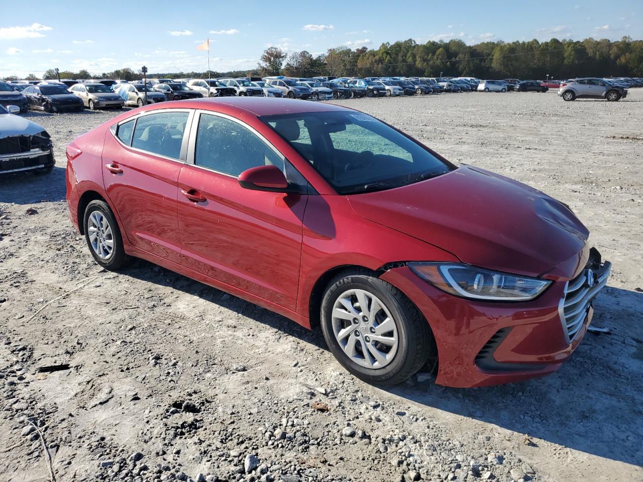 HYUNDAI ELANTRA SE