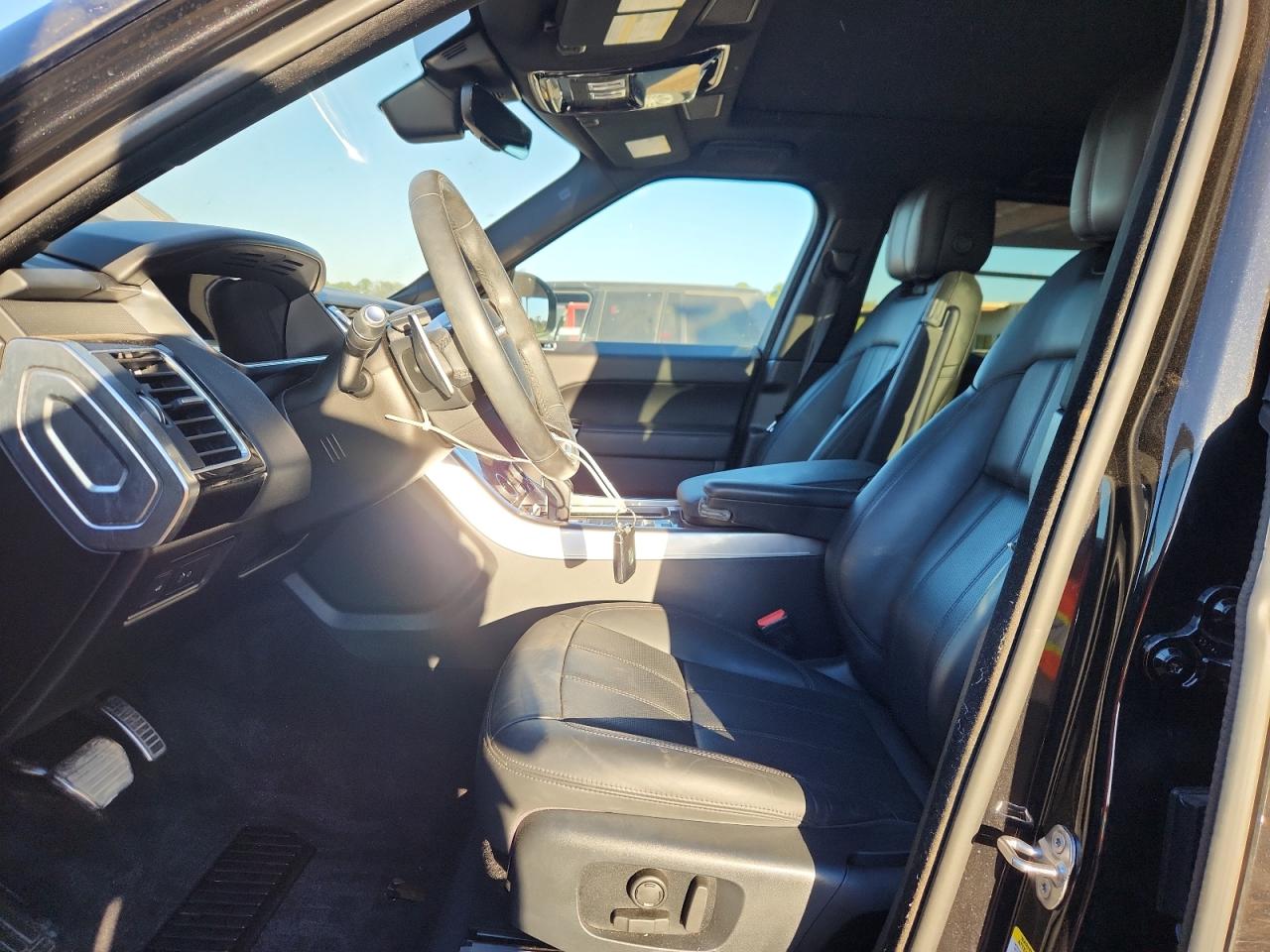 LAND ROVER RANGE ROVER HSE SILVER EDITION