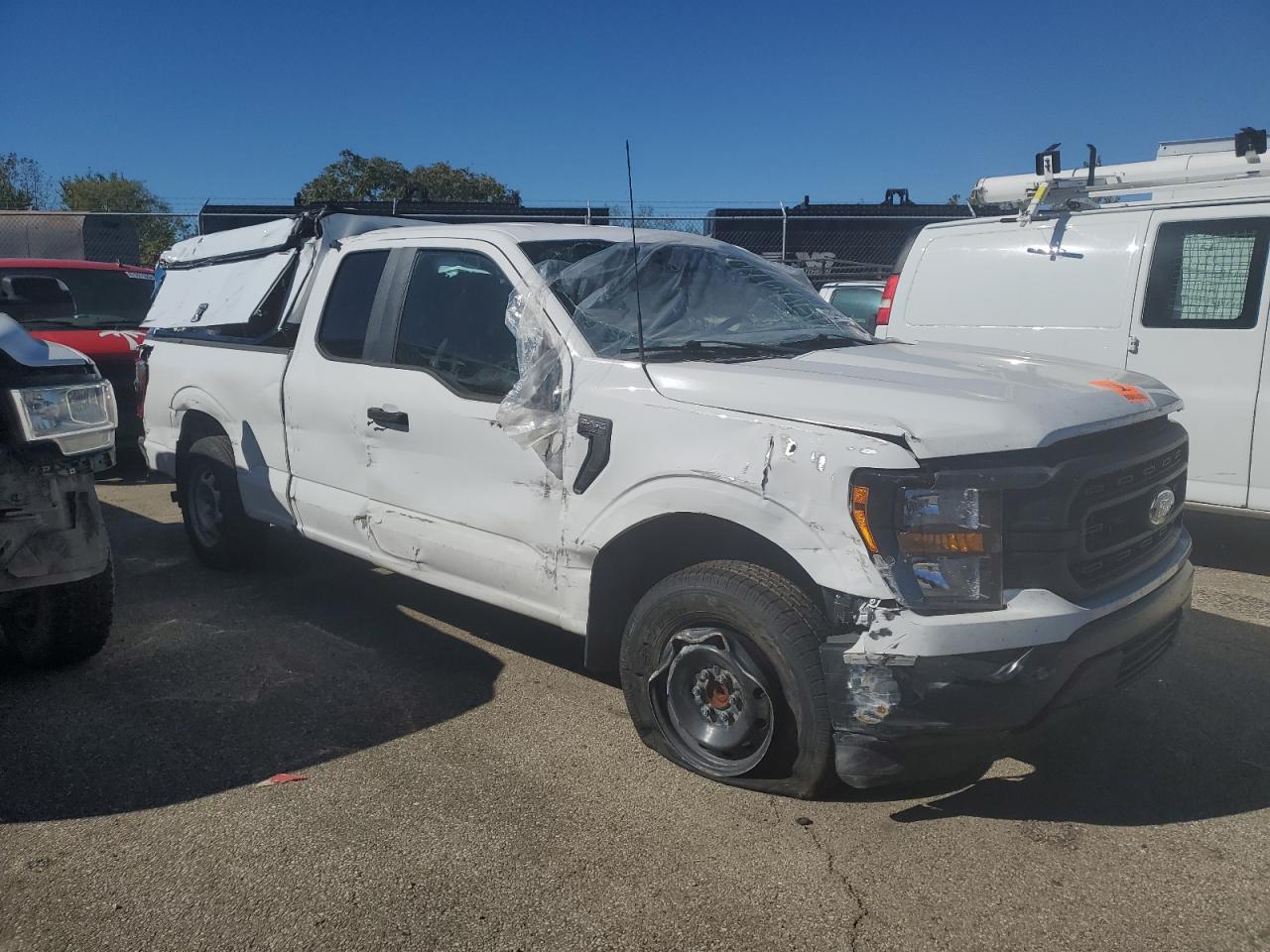 FORD F-150 SUPER CAB