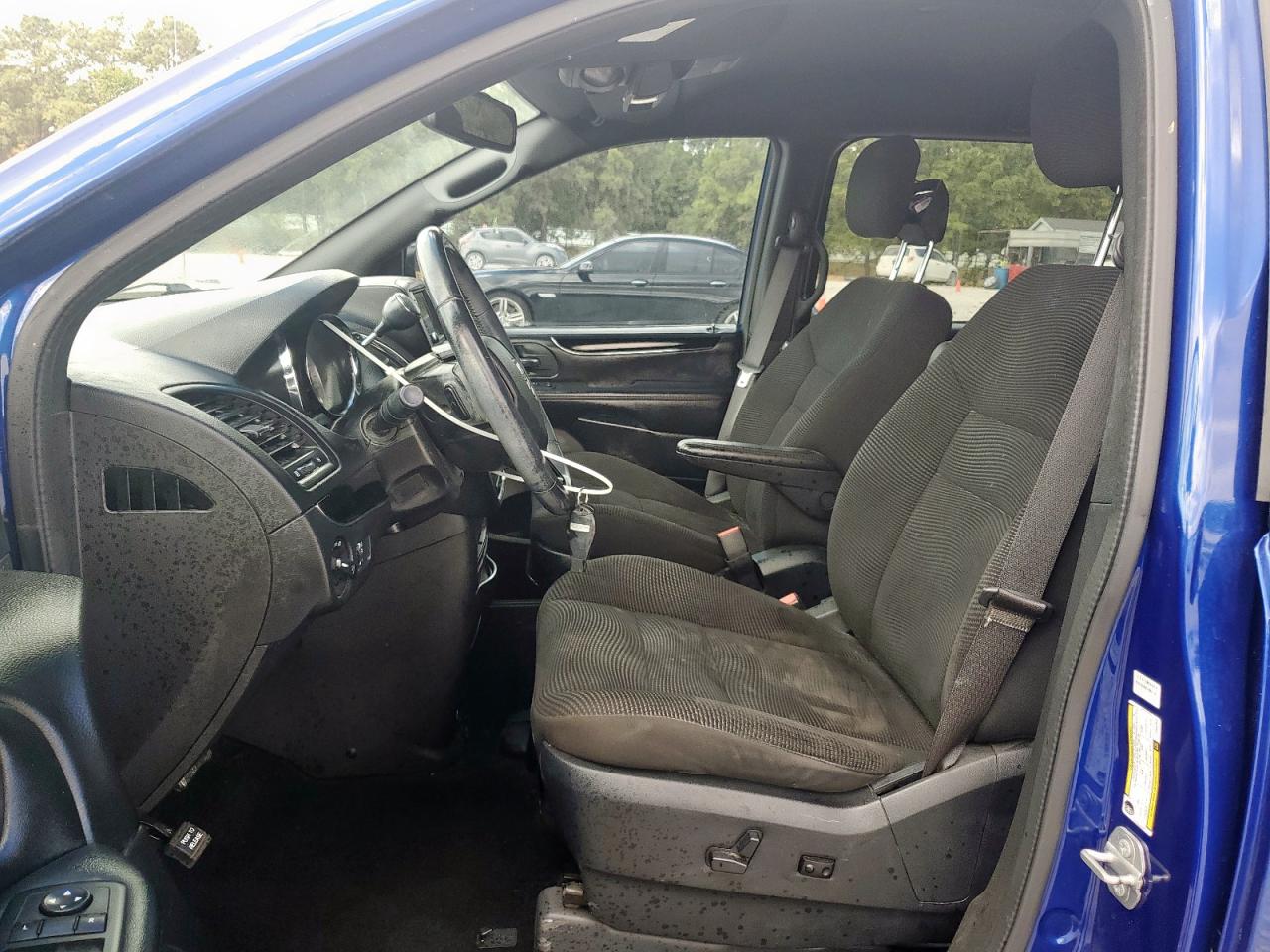 DODGE GRAND CARAVAN SE