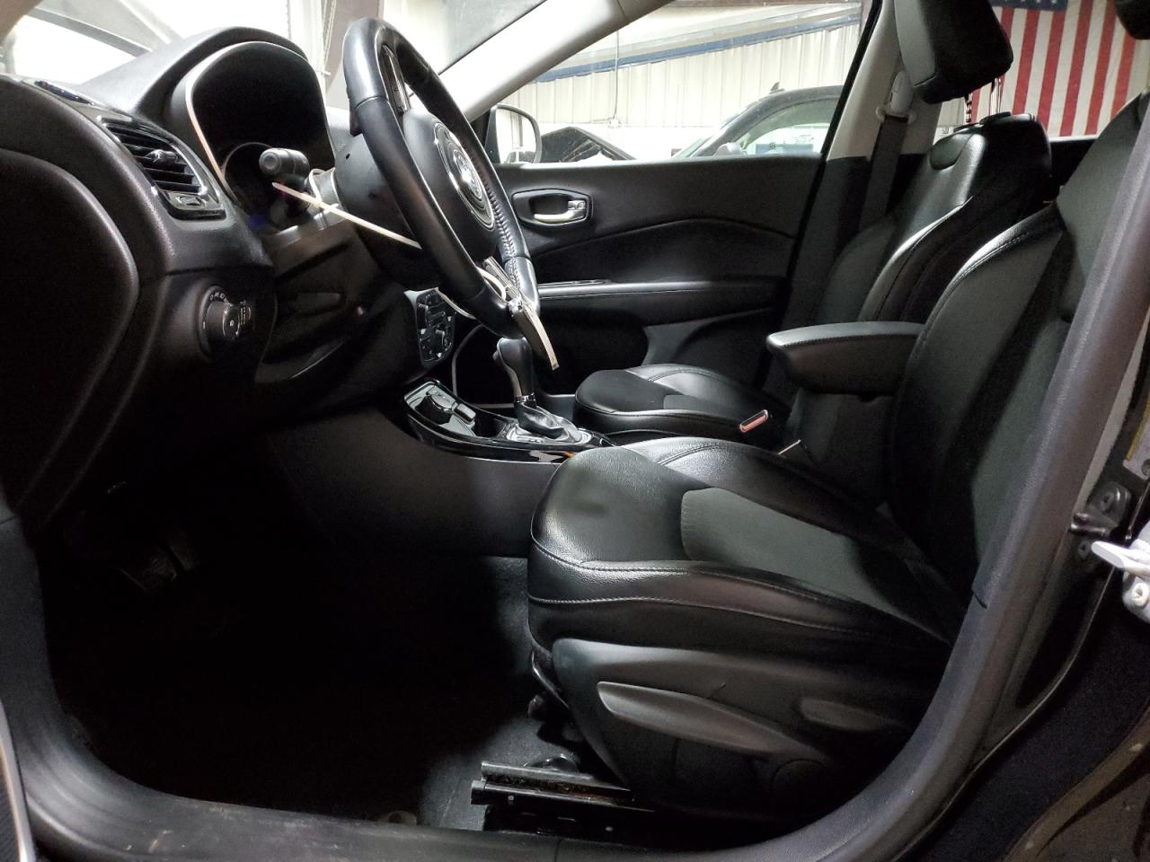 JEEP COMPASS LATITUDE