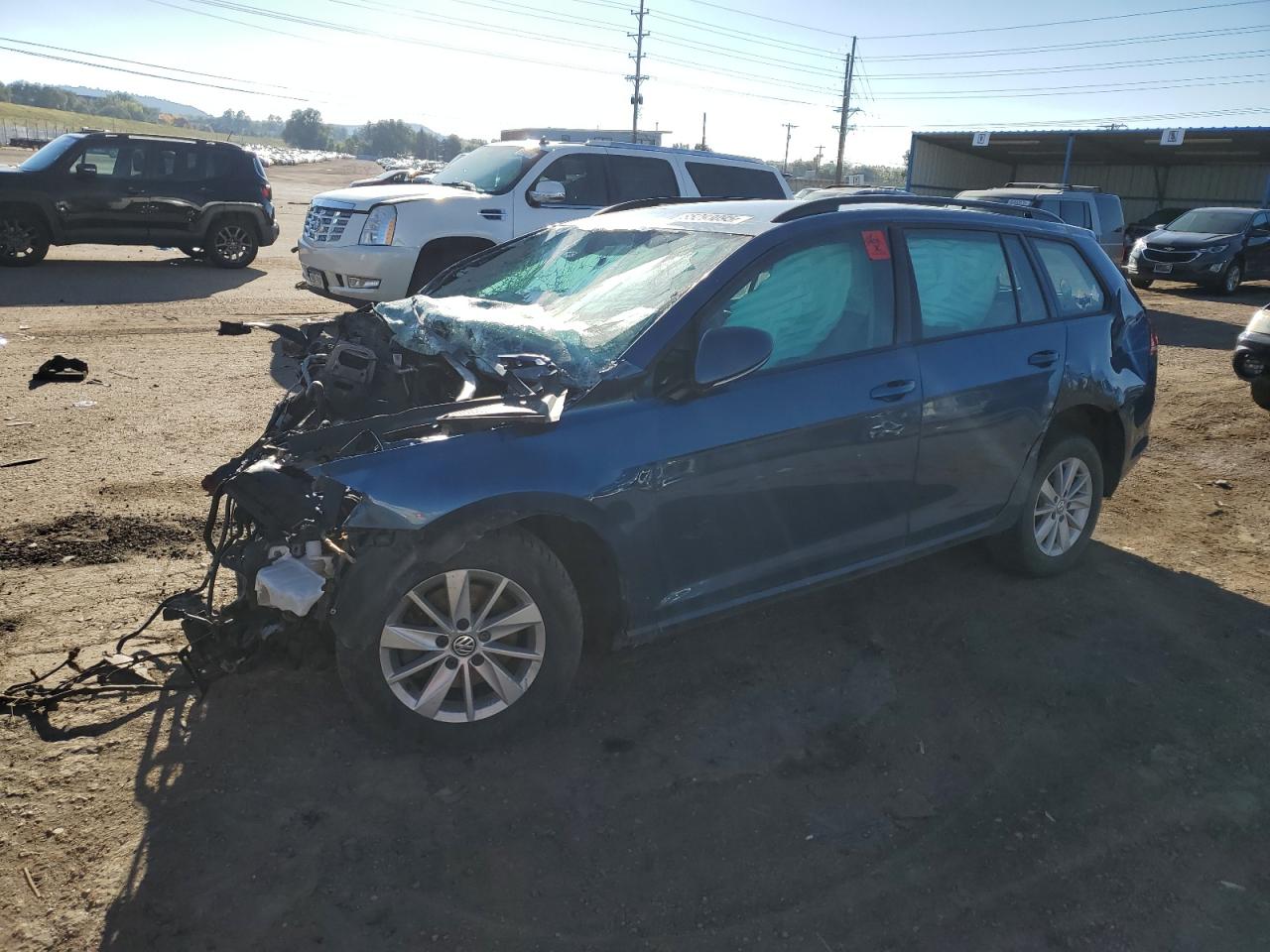 VOLKSWAGEN GOLF SPORTSVAN S