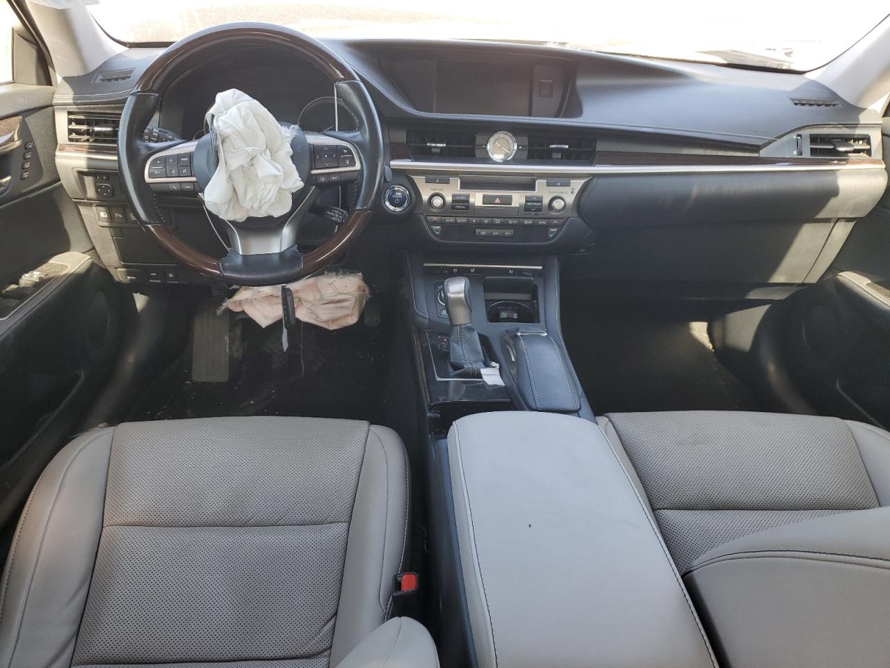 LEXUS ES 300H
