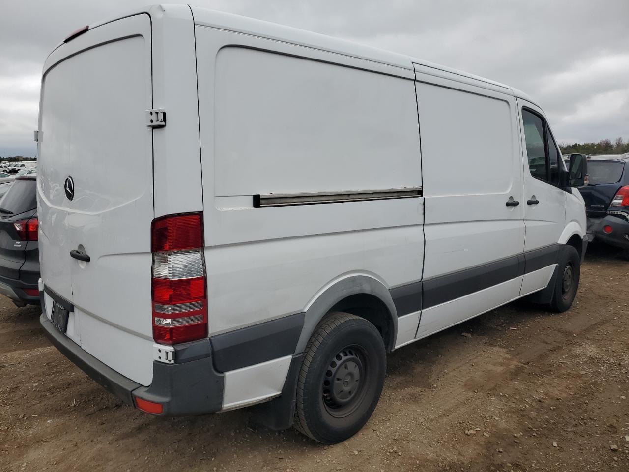 MERCEDES-BENZ SPRINTER 2500