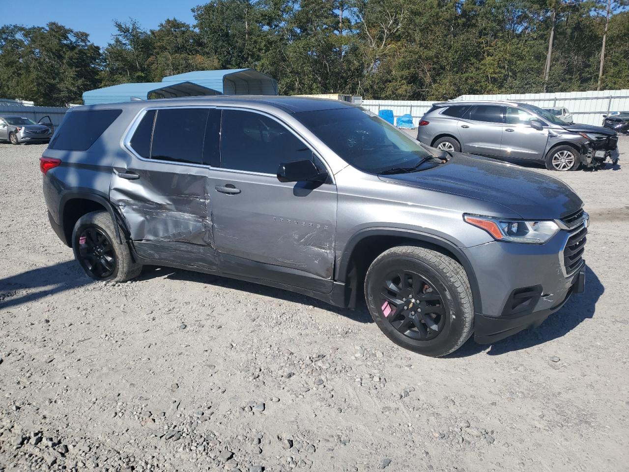 CHEVROLET TRAVERSE LS