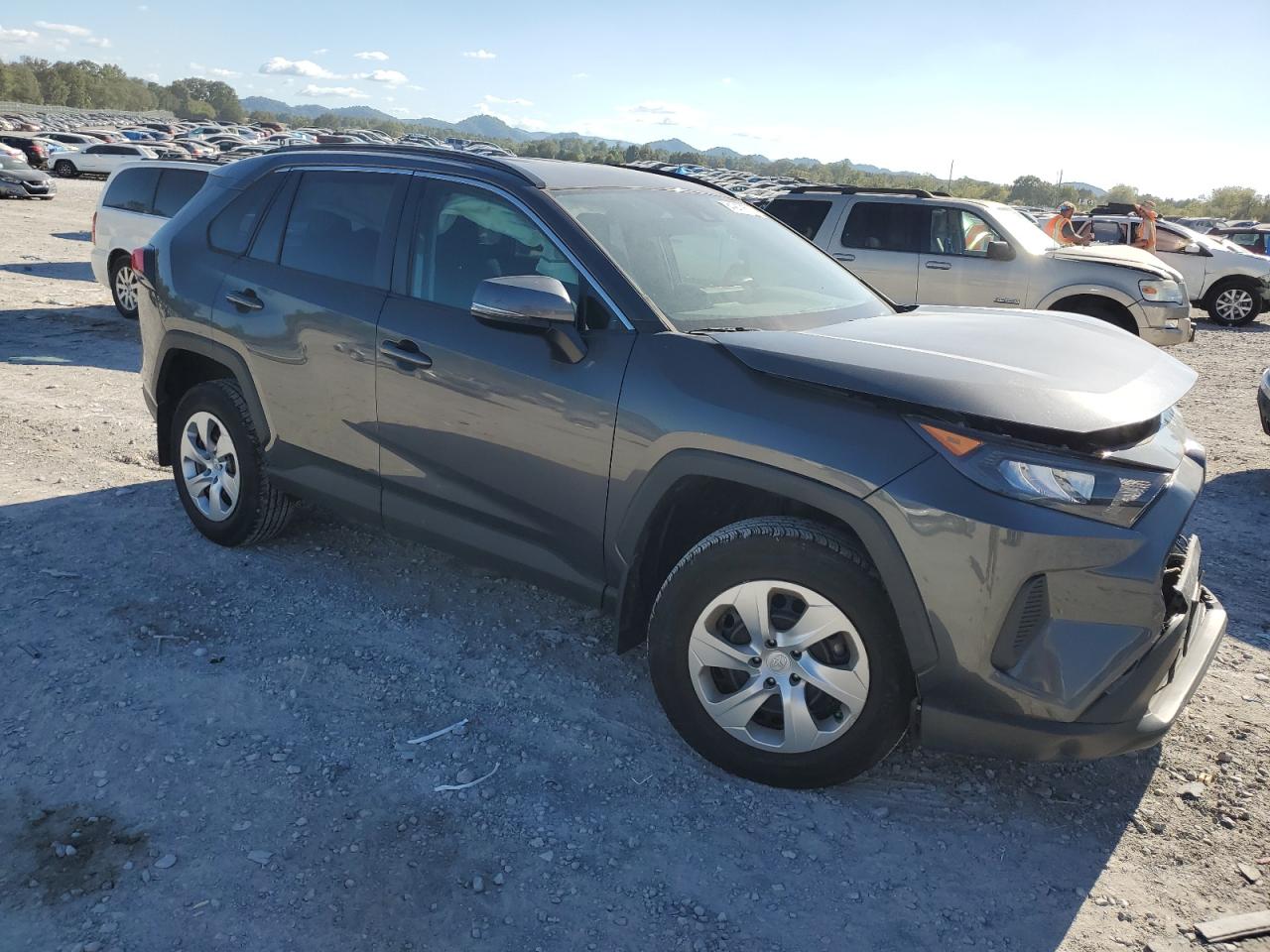 TOYOTA RAV4 LE
