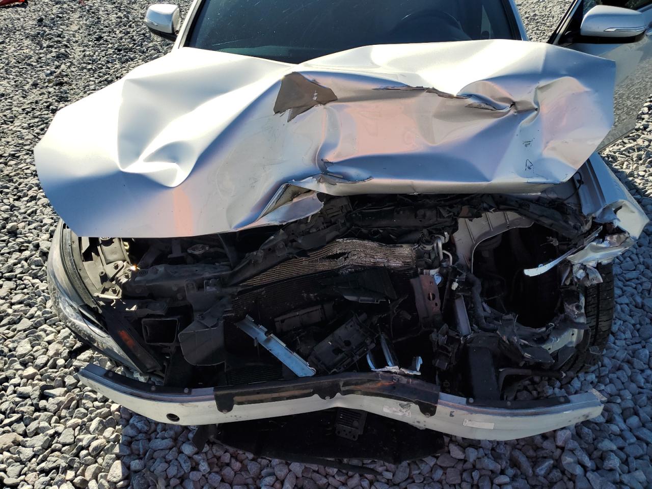 HYUNDAI GENESIS 3.8L